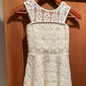 Sally Couture White Dress, Girls